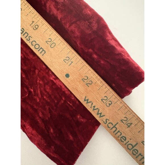 Vintage Sandra Darren Jacket 12 Red Crushed Velvet Castlecore Vamp Holiday - Picture 13 of 16